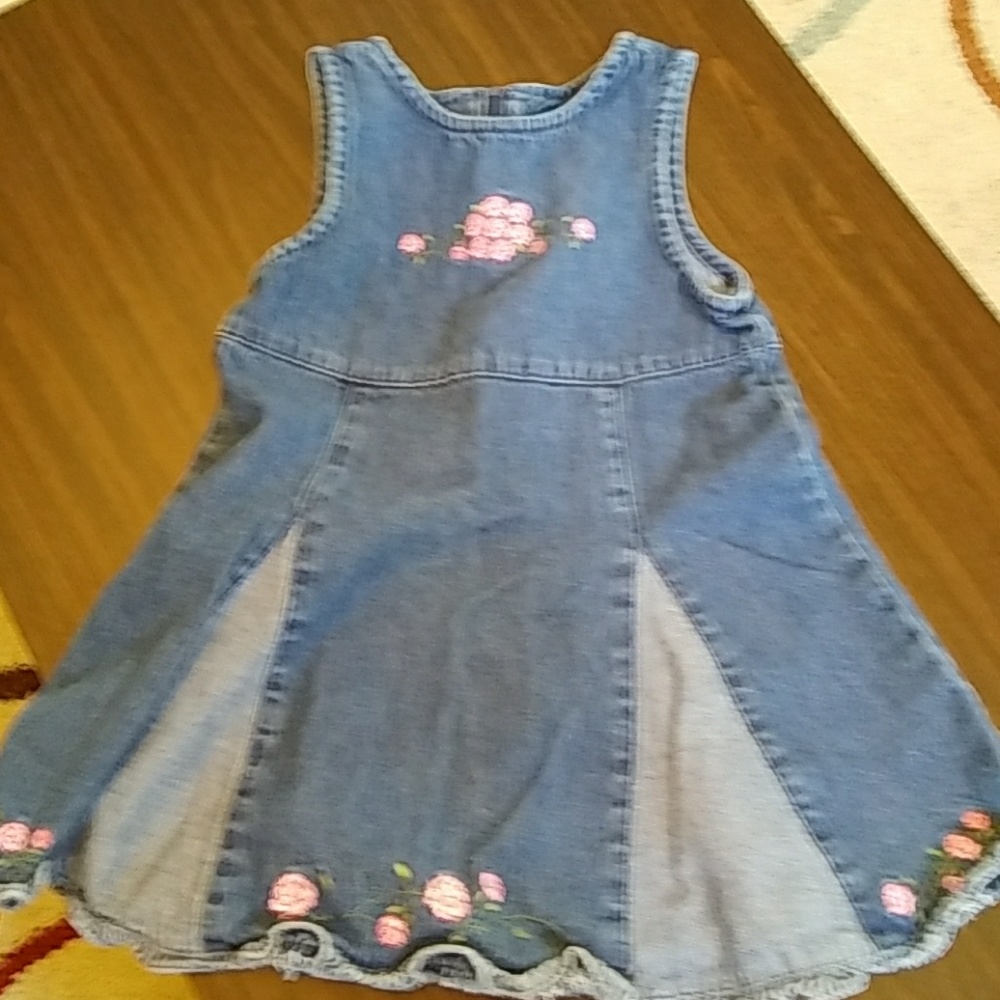Spring/summer dresses - Picture 3 of 4